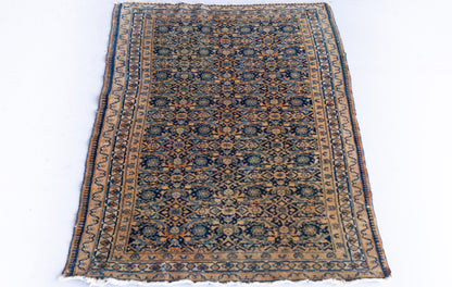Hand Woven Attractive Eastern Vintage Rug