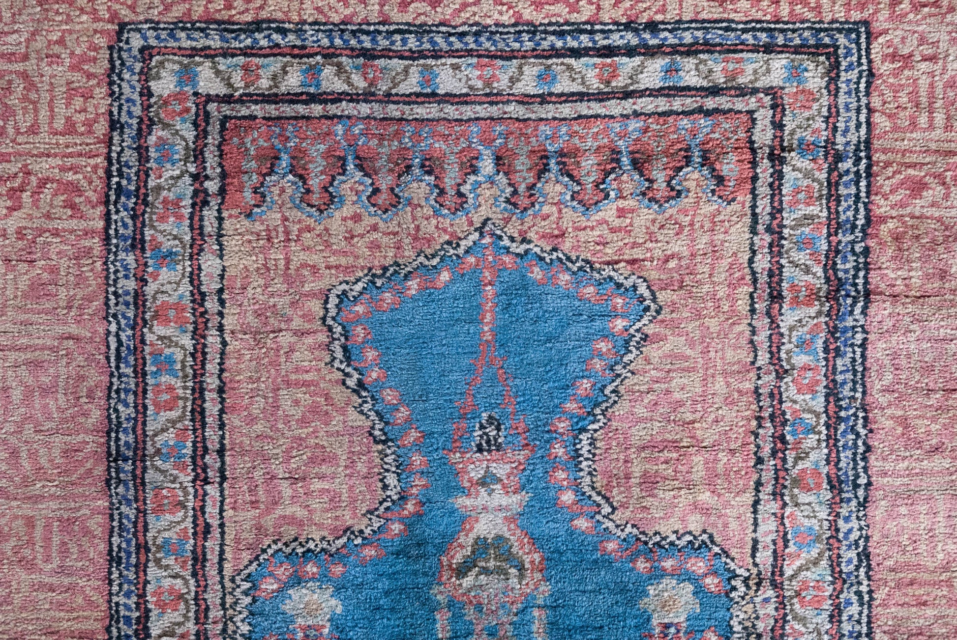 Pastel Coloured Hand Woven - Vintage Rug - Modern Decorative