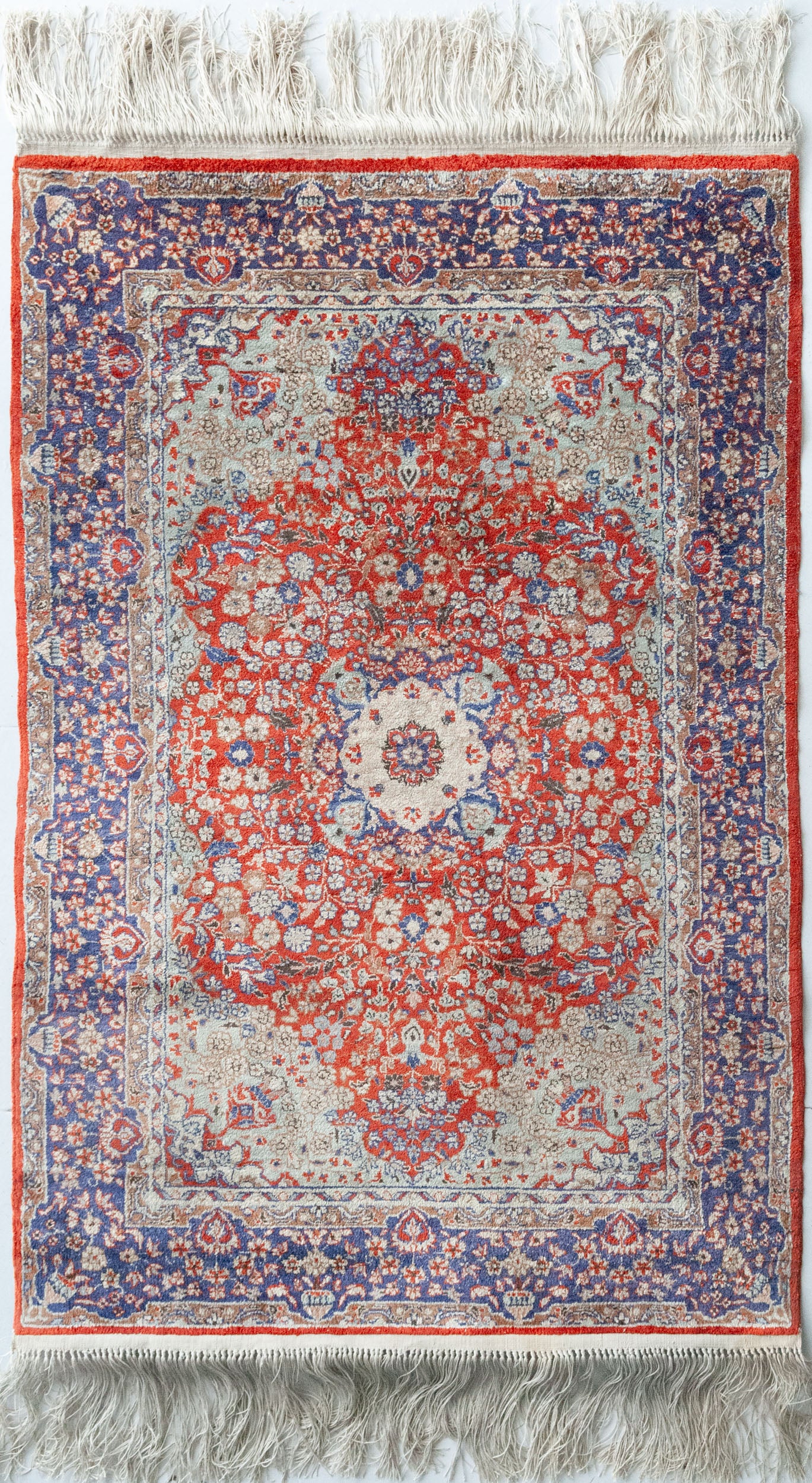 Ghoum Hand Woven Silk - Vintage Rug - Modern Decorative