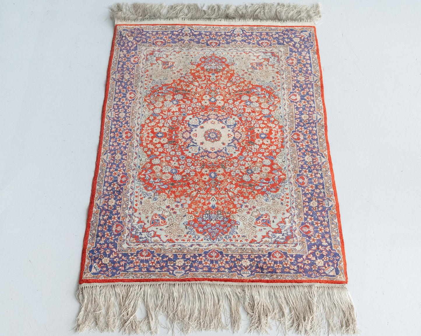 Ghoum Hand Woven Silk - Vintage Rug - Modern Decorative