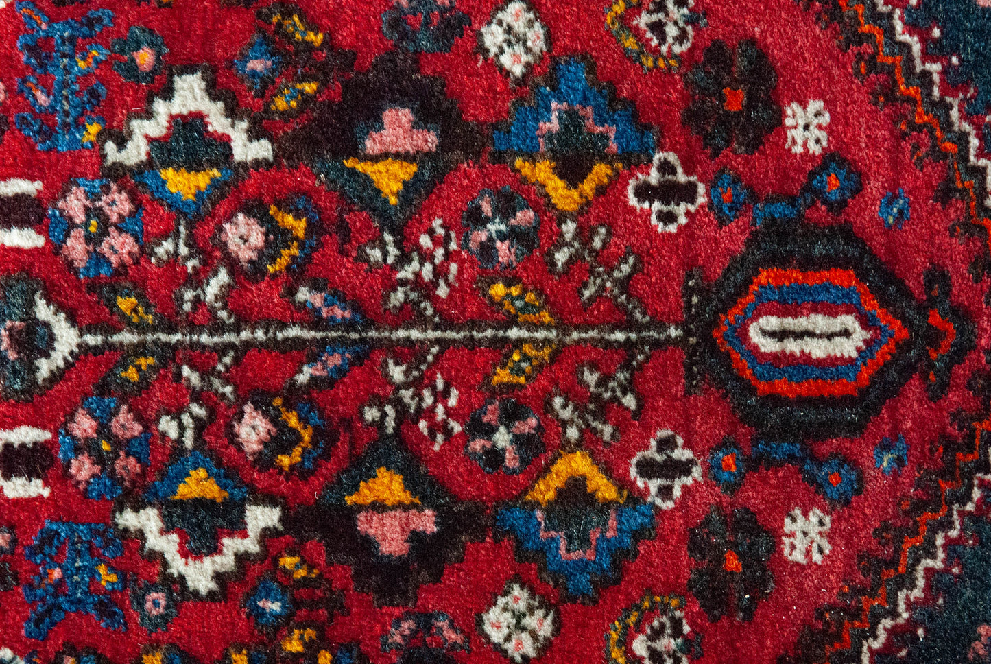 Abadeh Rug - Vintage - Handwoven - Modern Decorative