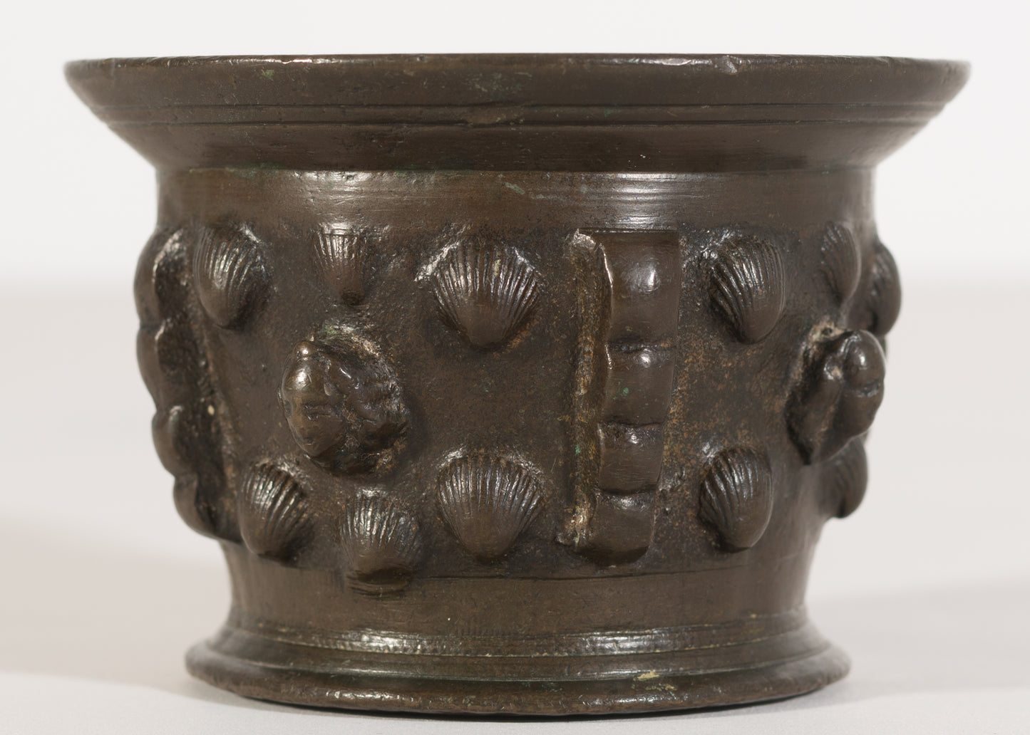 17th or 18th Century Bronze mortar with Sea Shell Motifs