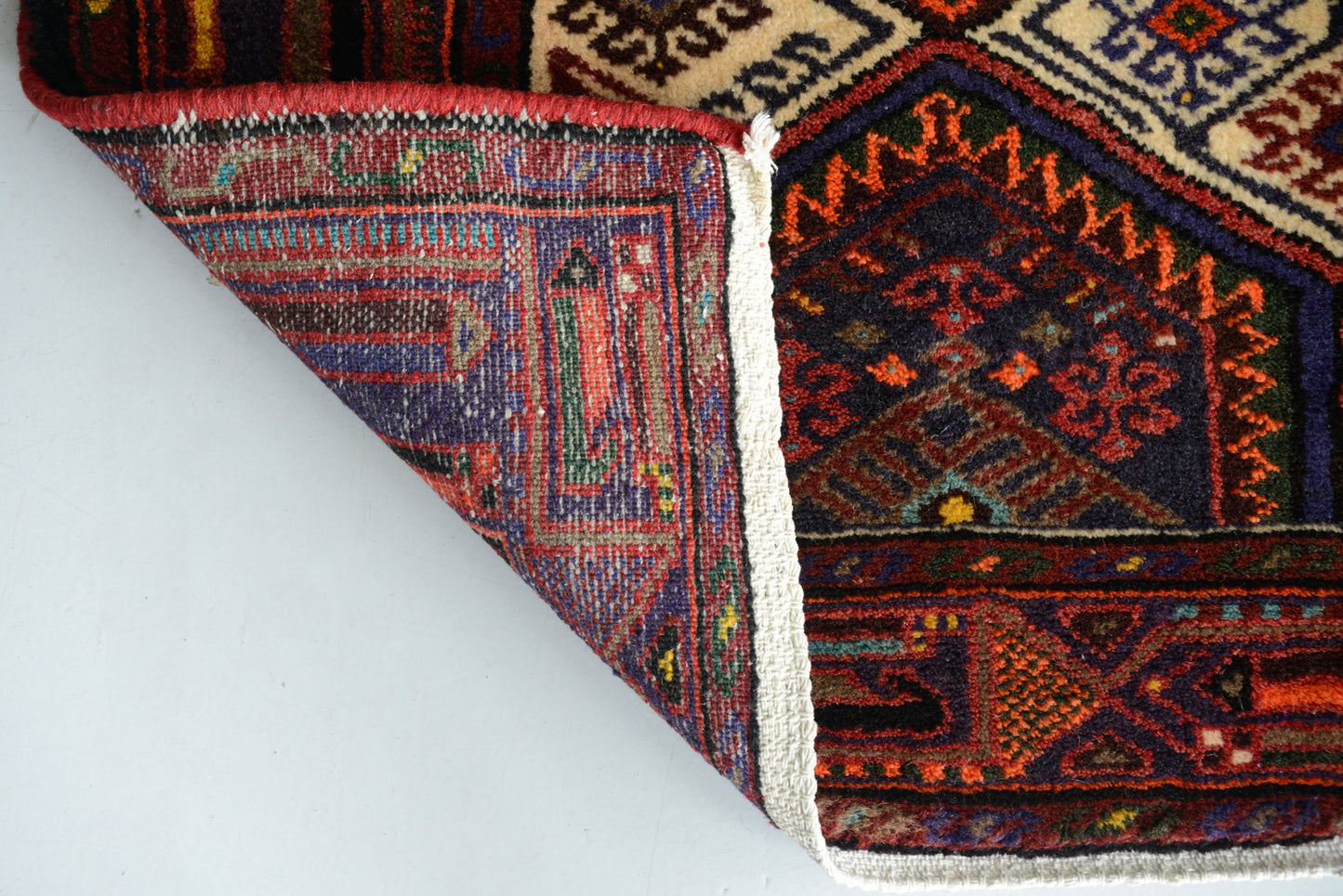 Handwoven - Cream Ground Vintage Persian Rug - Modern Decorative
