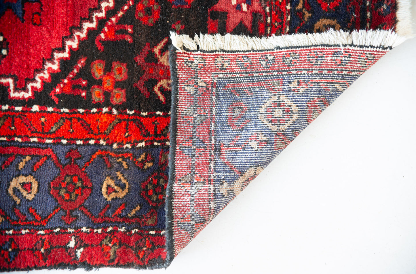 Zanjan Vintage Rug- Geometric Design - Animal motifs
