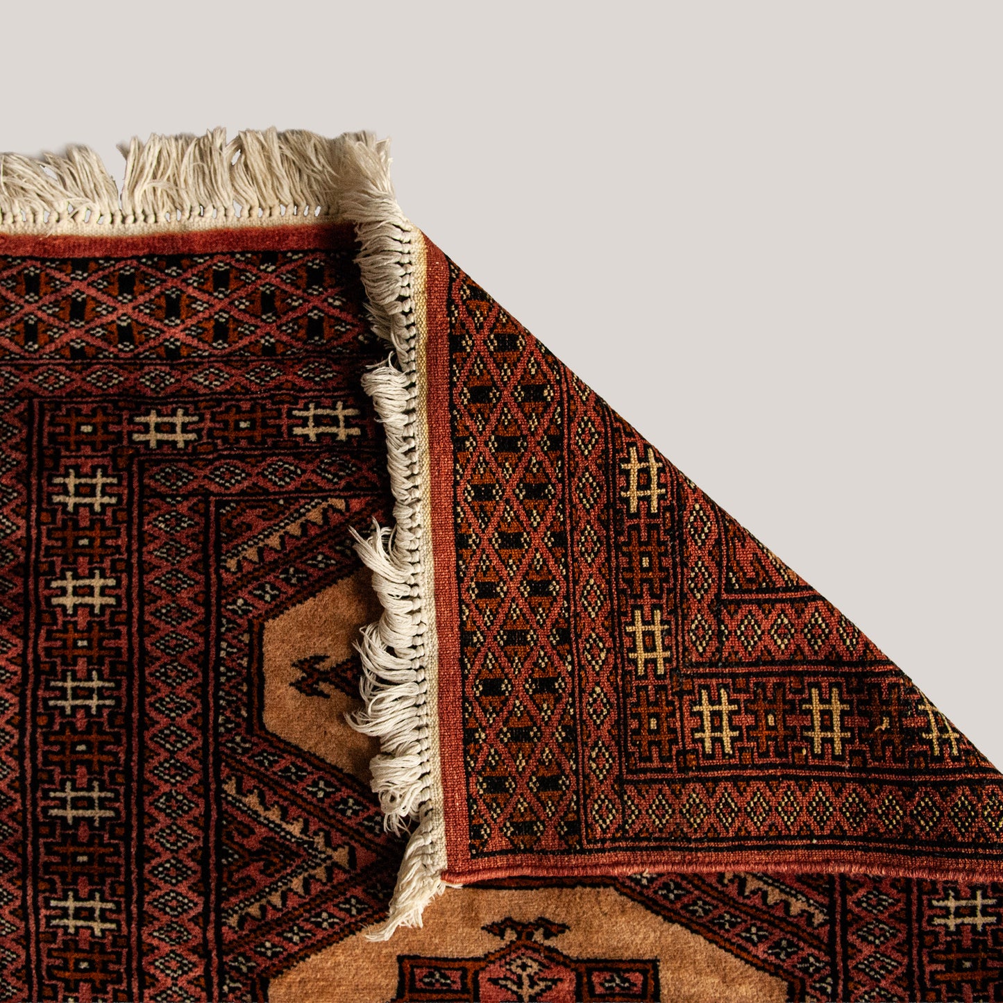 Turkmen Hand-Knotted Wool Rug – Traditional Geometric Design - Vintage