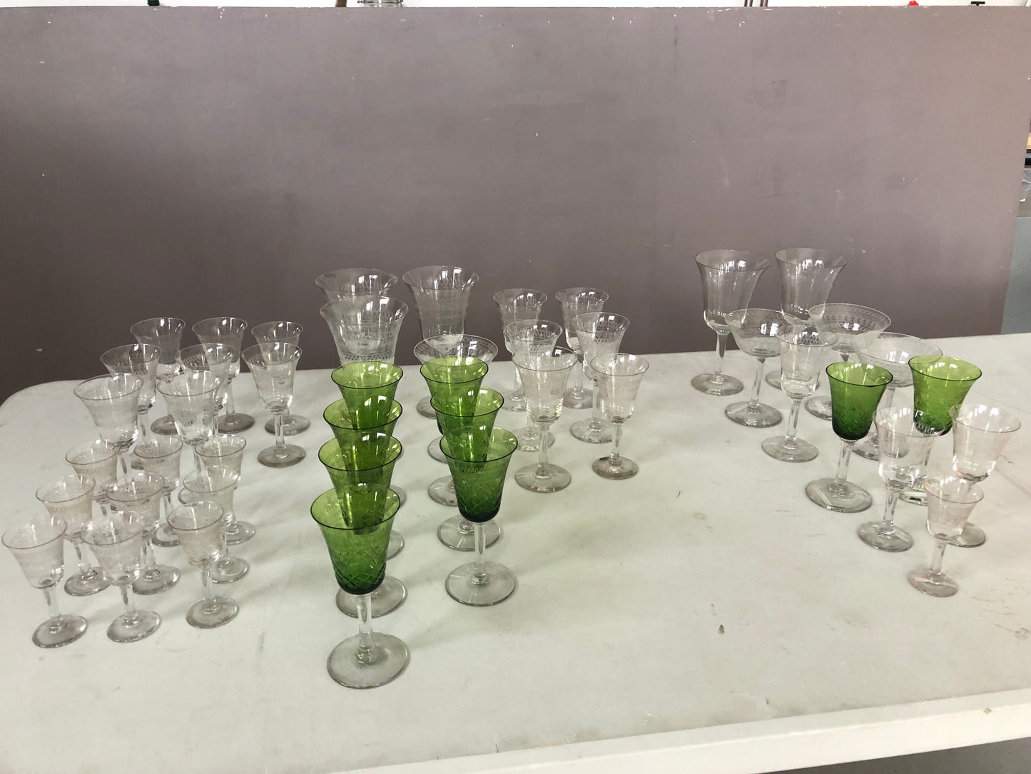 45 - various vintage drinking glasses - Modern Decorative