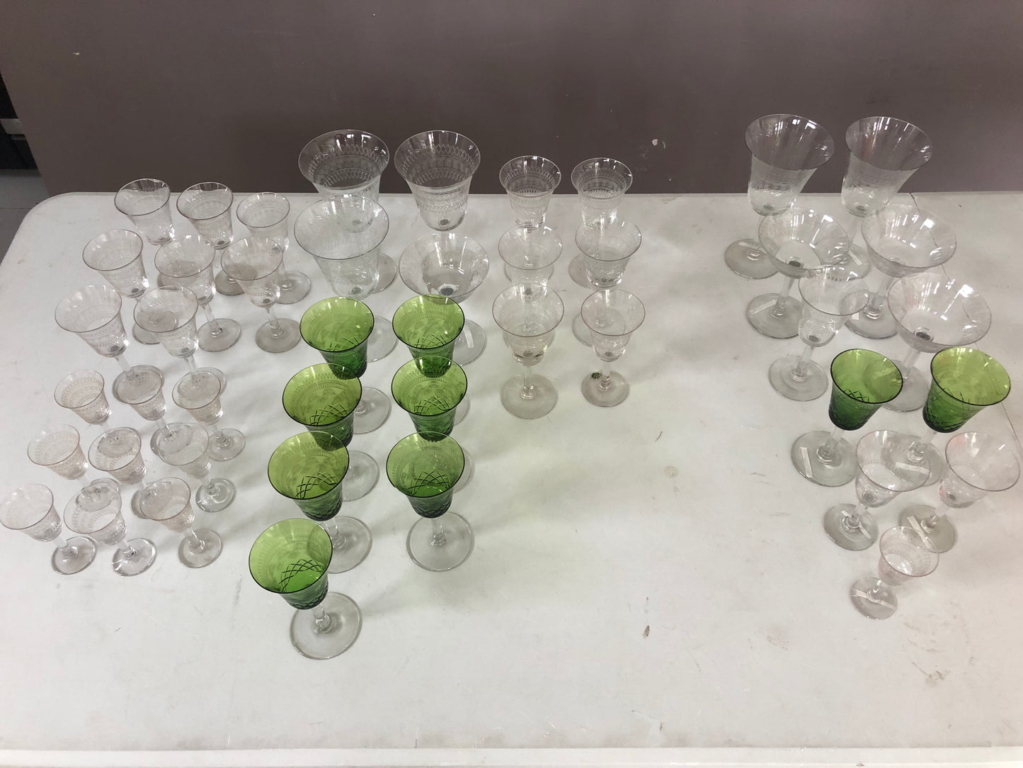 45 - various vintage drinking glasses - Modern Decorative
