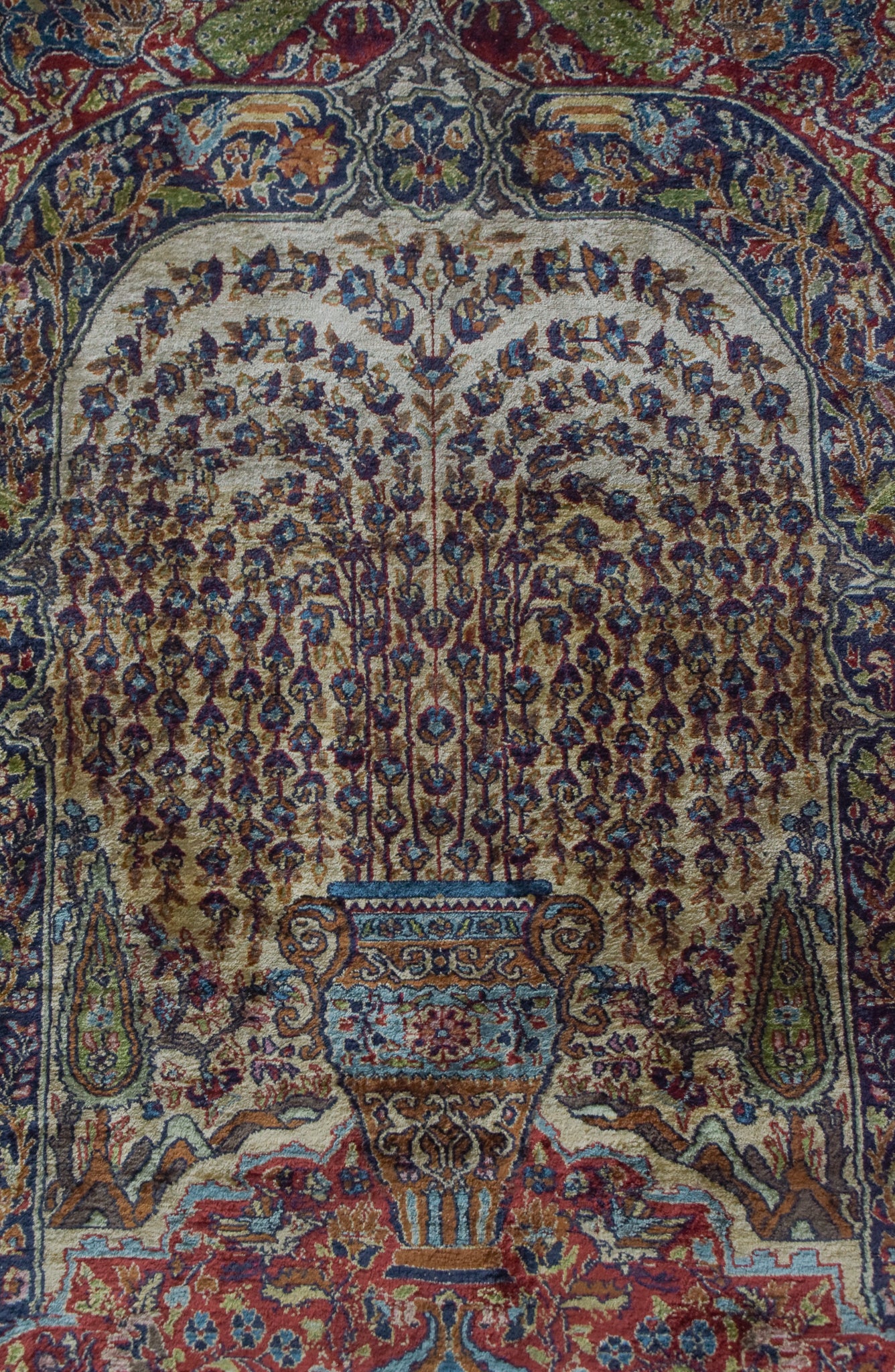 Handwoven Vintage Rug - Peacocks and Lions - Modern Decorative