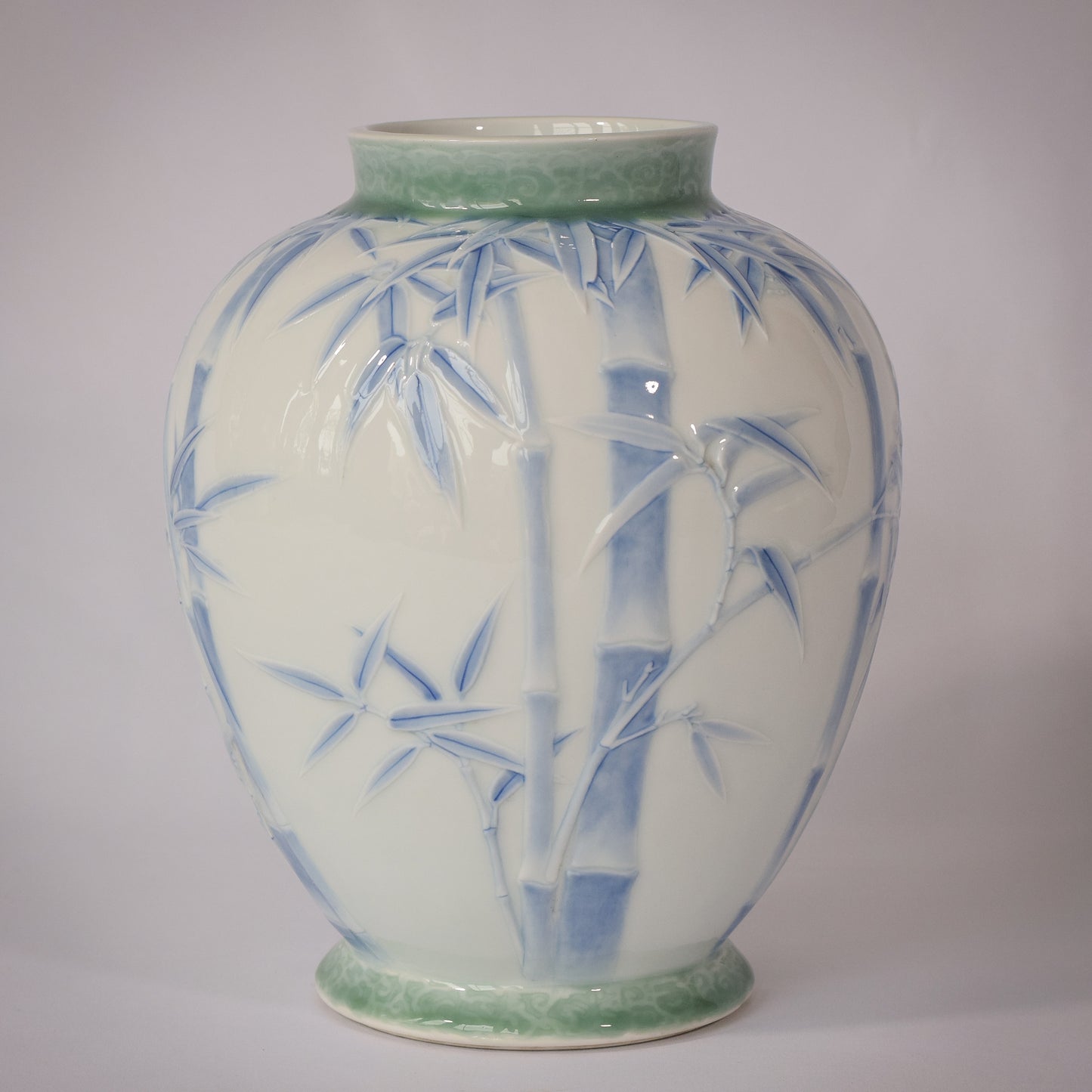Japanese Vase - Porcelain - Modern Decorative