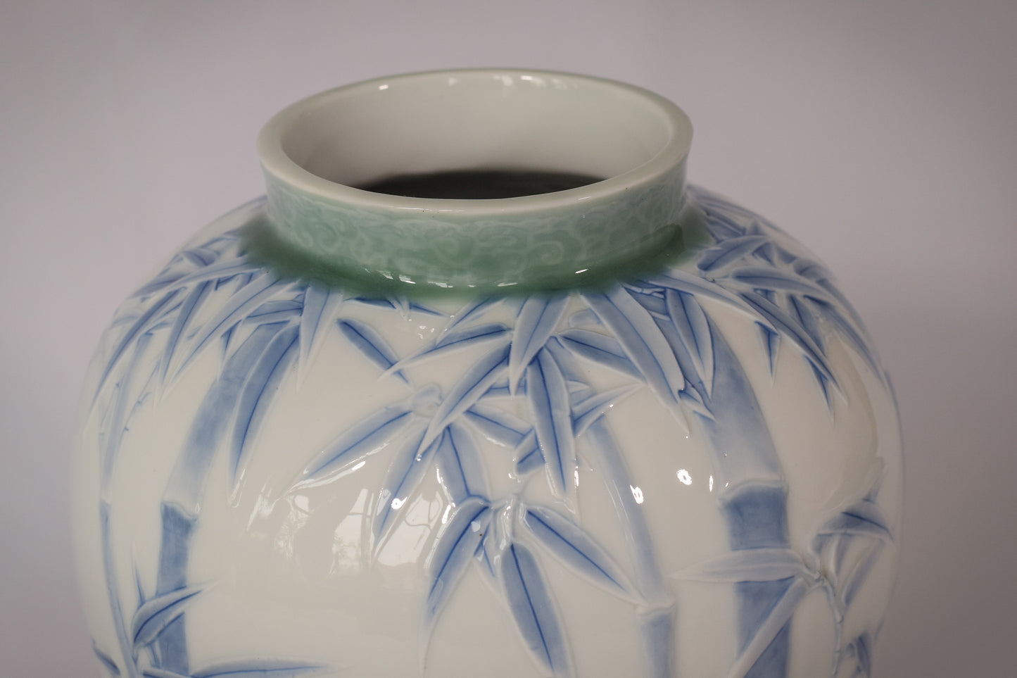 Japanese Vase - Porcelain - Modern Decorative