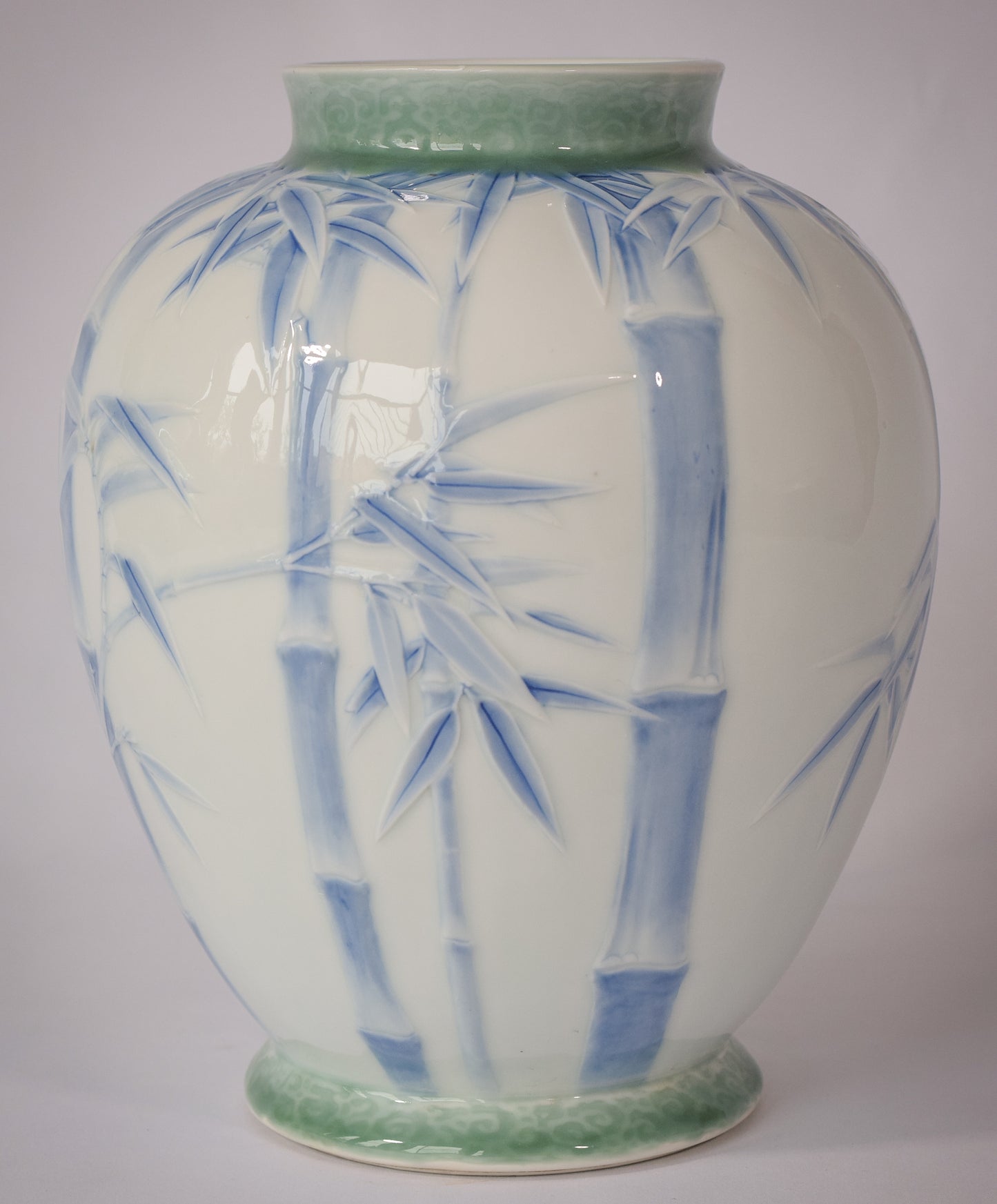 Japanese Vase - Porcelain - Modern Decorative