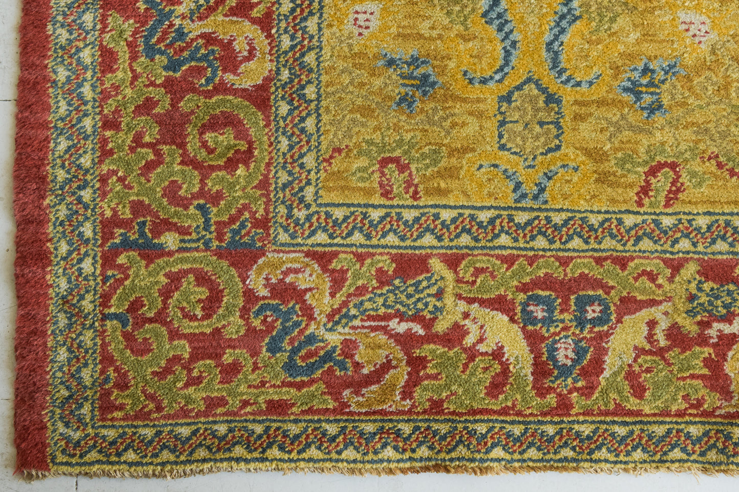 Large - Handwoven Spanish Rug - Modern Decorative