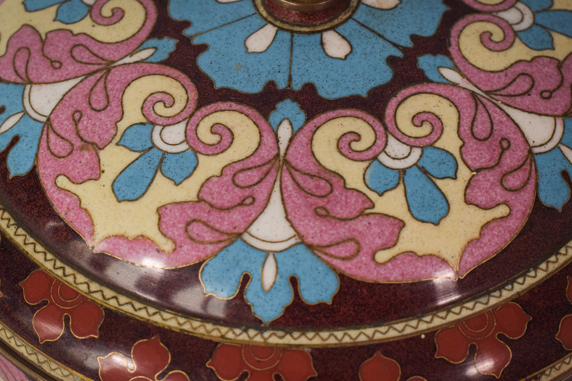 Cloisonné Enamel - Circular Box - Modern Decorative