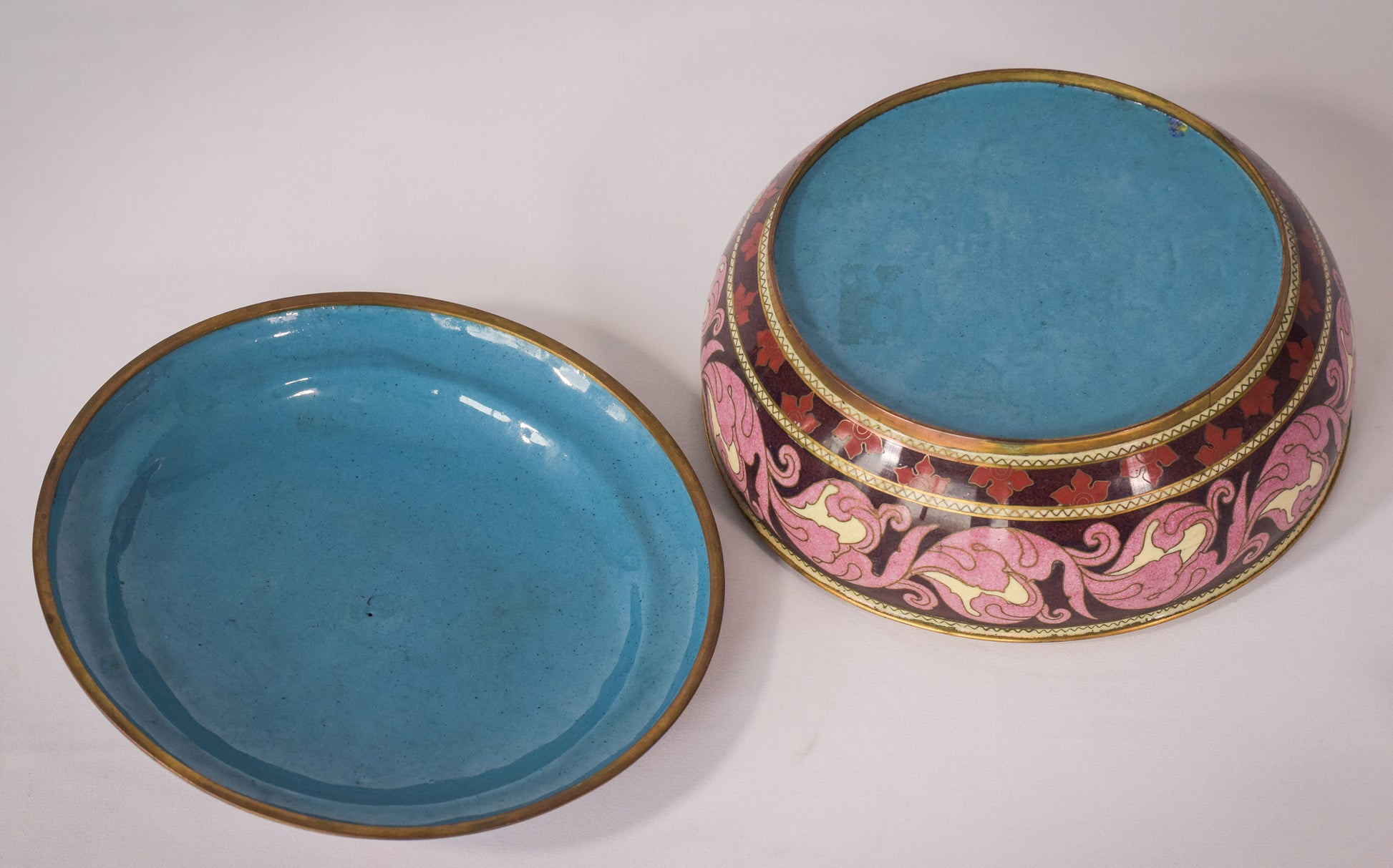 Cloisonné Enamel - Circular Box - Modern Decorative
