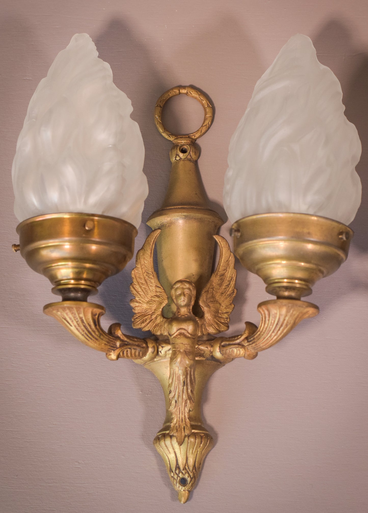 Classical Style - Pair of Wall Lamps with Angels - Modern Decorative