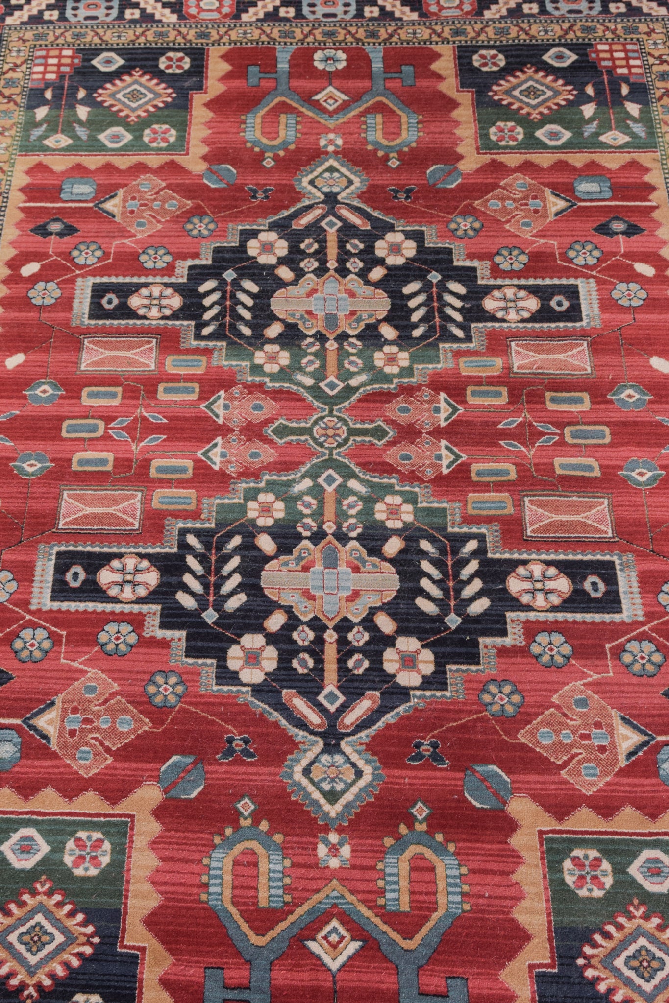 Large Machine Made Rug - Modern Decorative