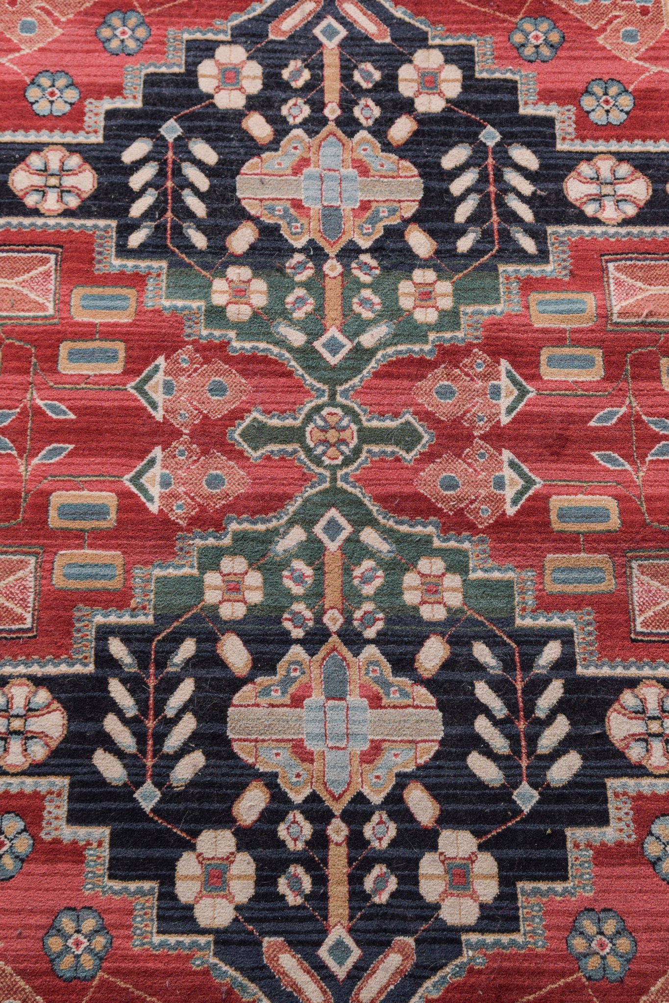 Large Machine Made Rug - Modern Decorative