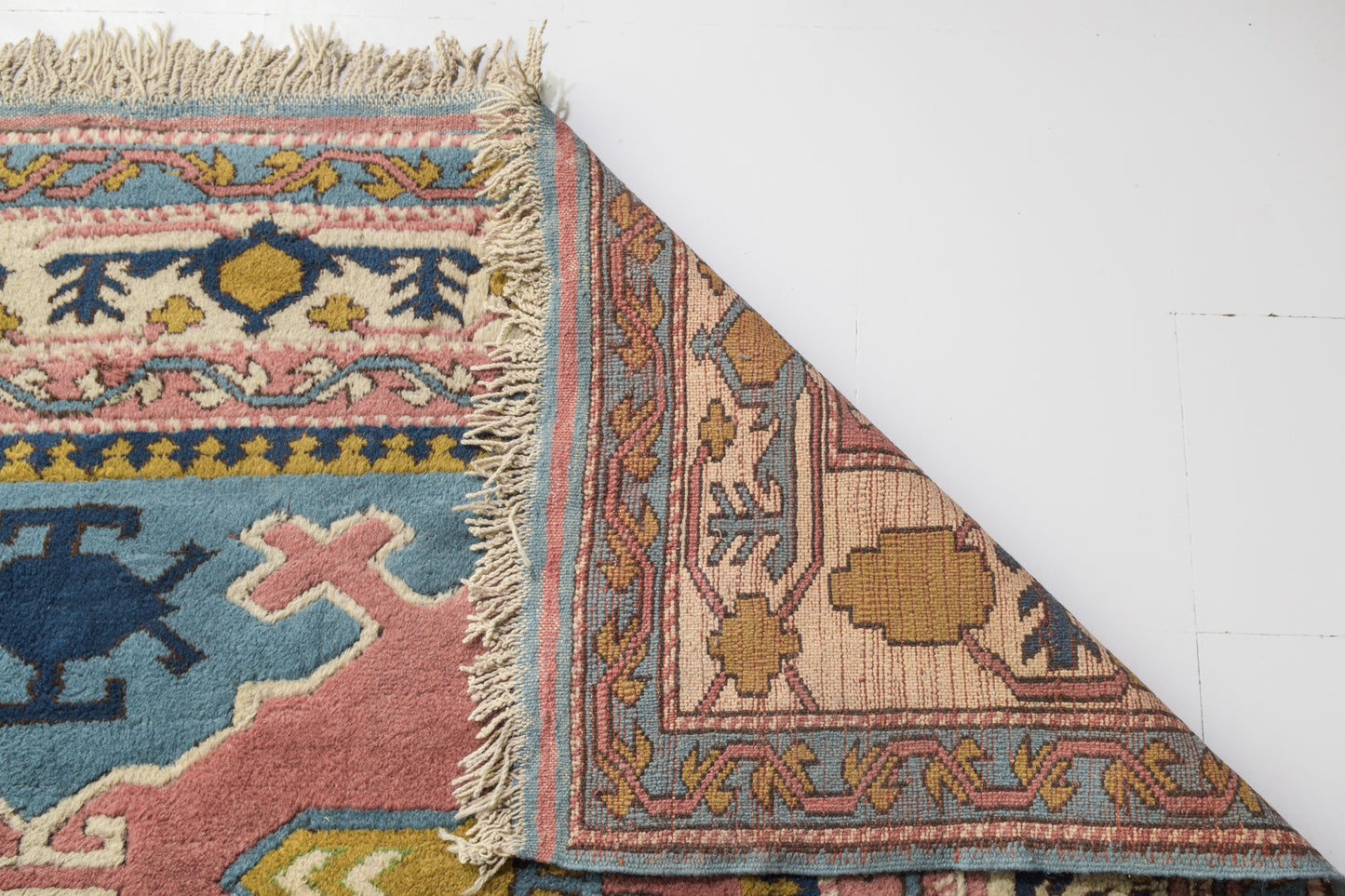 Large Hand Woven Chinese Rug - Modern Decorative