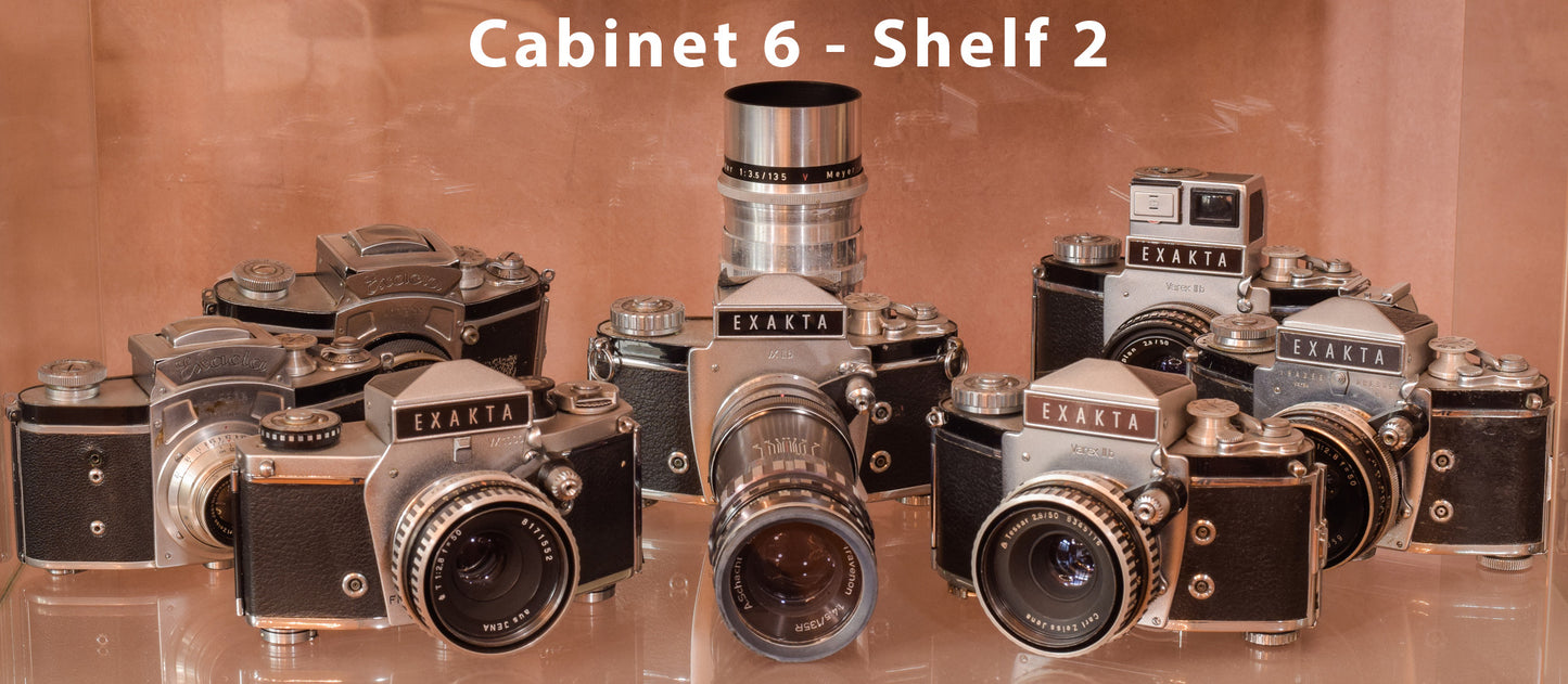 Exceptionally Rare Private Collection - 405 Vintage Cameras