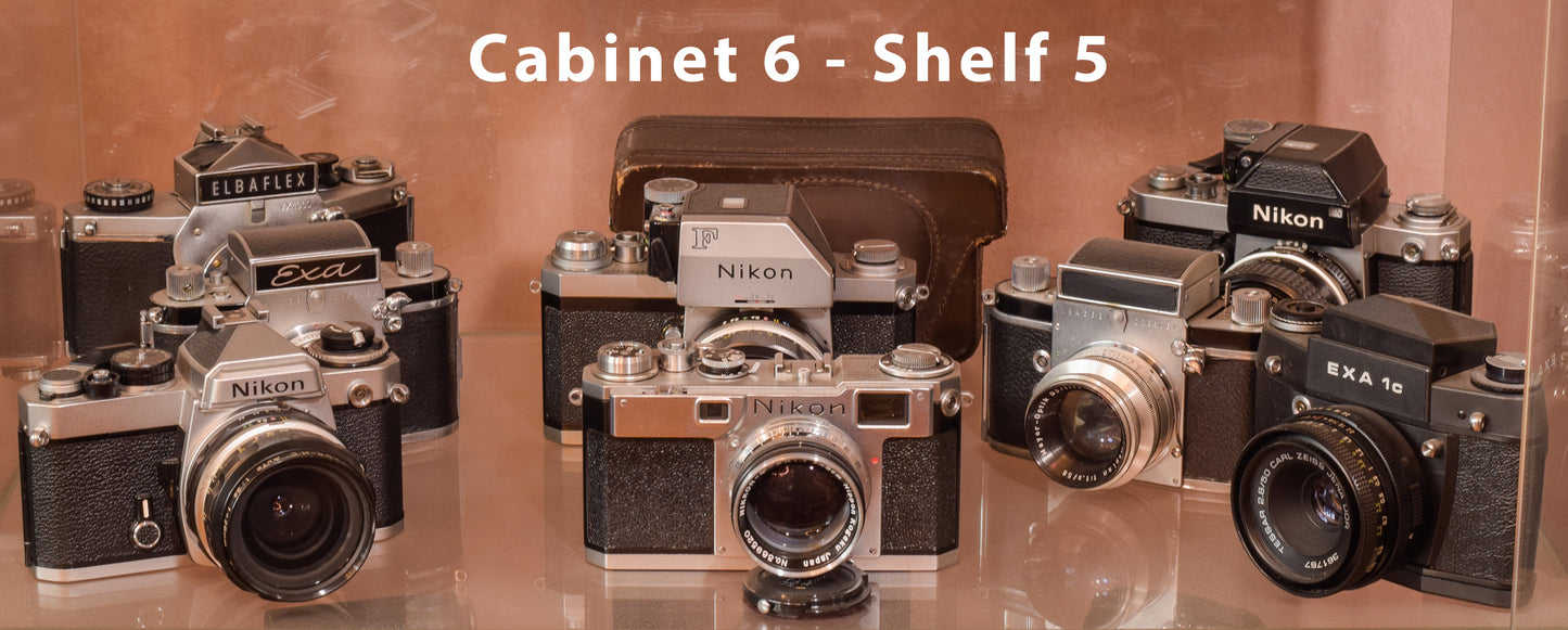 Exceptionally Rare Private Collection - 405 Vintage Cameras