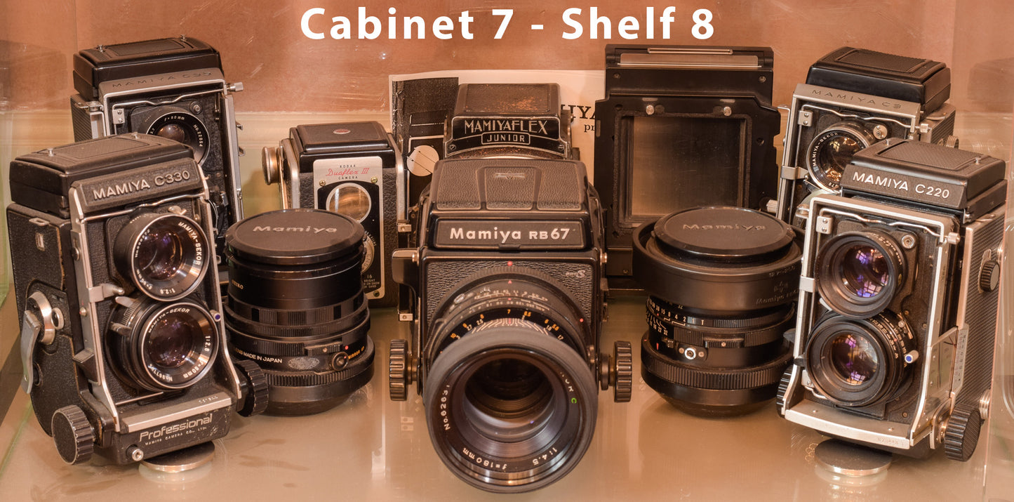 Exceptionally Rare Private Collection - 405 Vintage Cameras