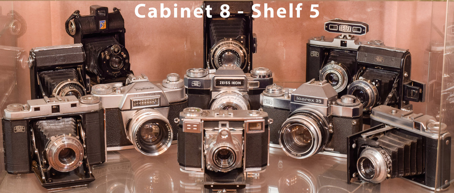 Exceptionally Rare Private Collection - 405 Vintage Cameras