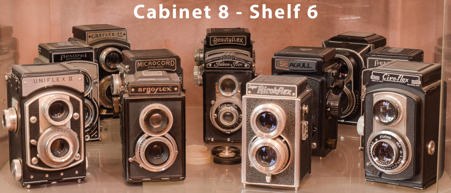 Exceptionally Rare Private Collection - 405 Vintage Cameras