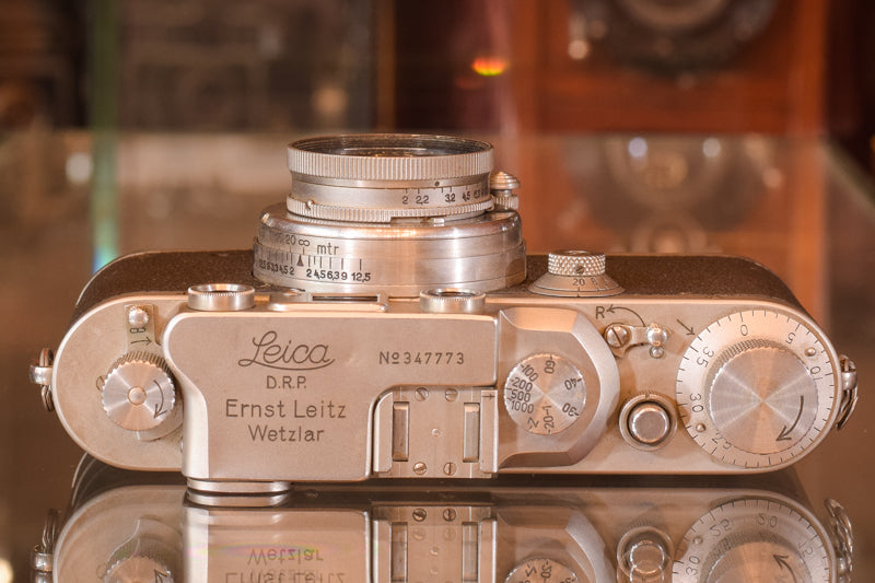 Exceptionally Rare Private Collection - 405 Vintage Cameras