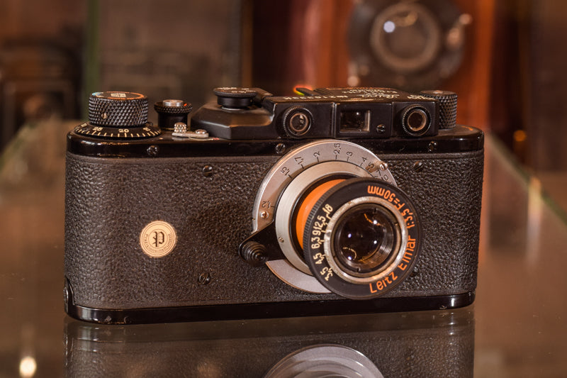 Exceptionally Rare Private Collection - 405 Vintage Cameras