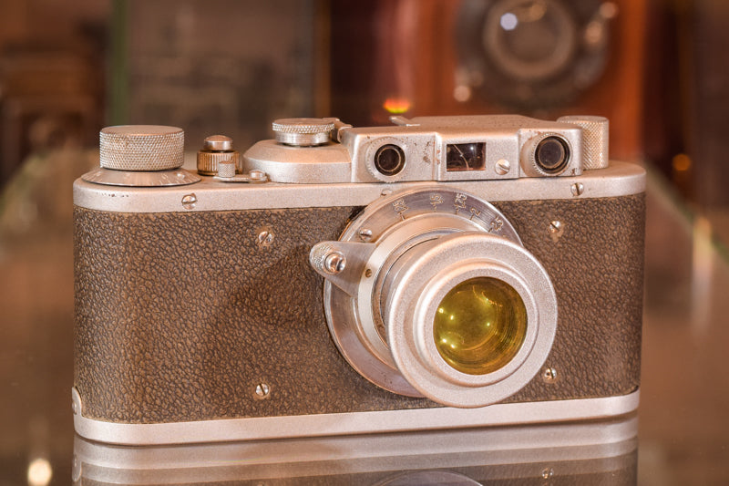 Exceptionally Rare Private Collection - 405 Vintage Cameras