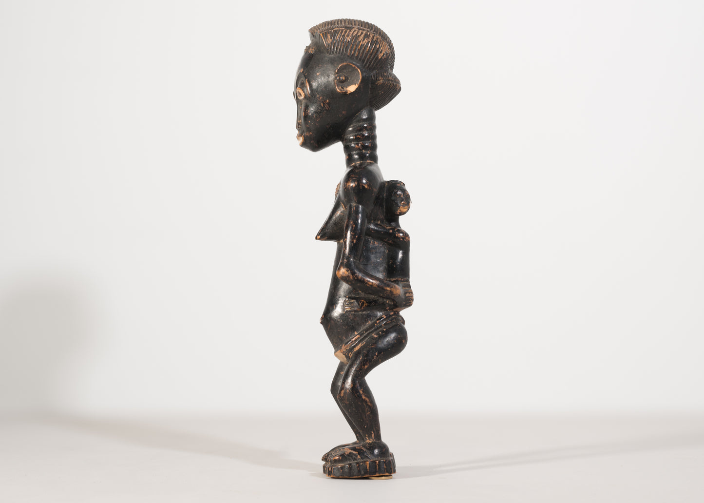 Traditional African Carved Wooden Figurine – Tribal Art (Early 20th Century)