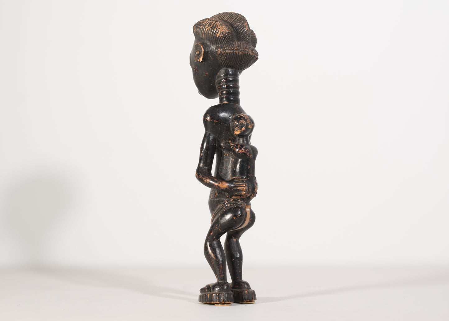 Traditional African Carved Wooden Figurine – Tribal Art (Early 20th Century)