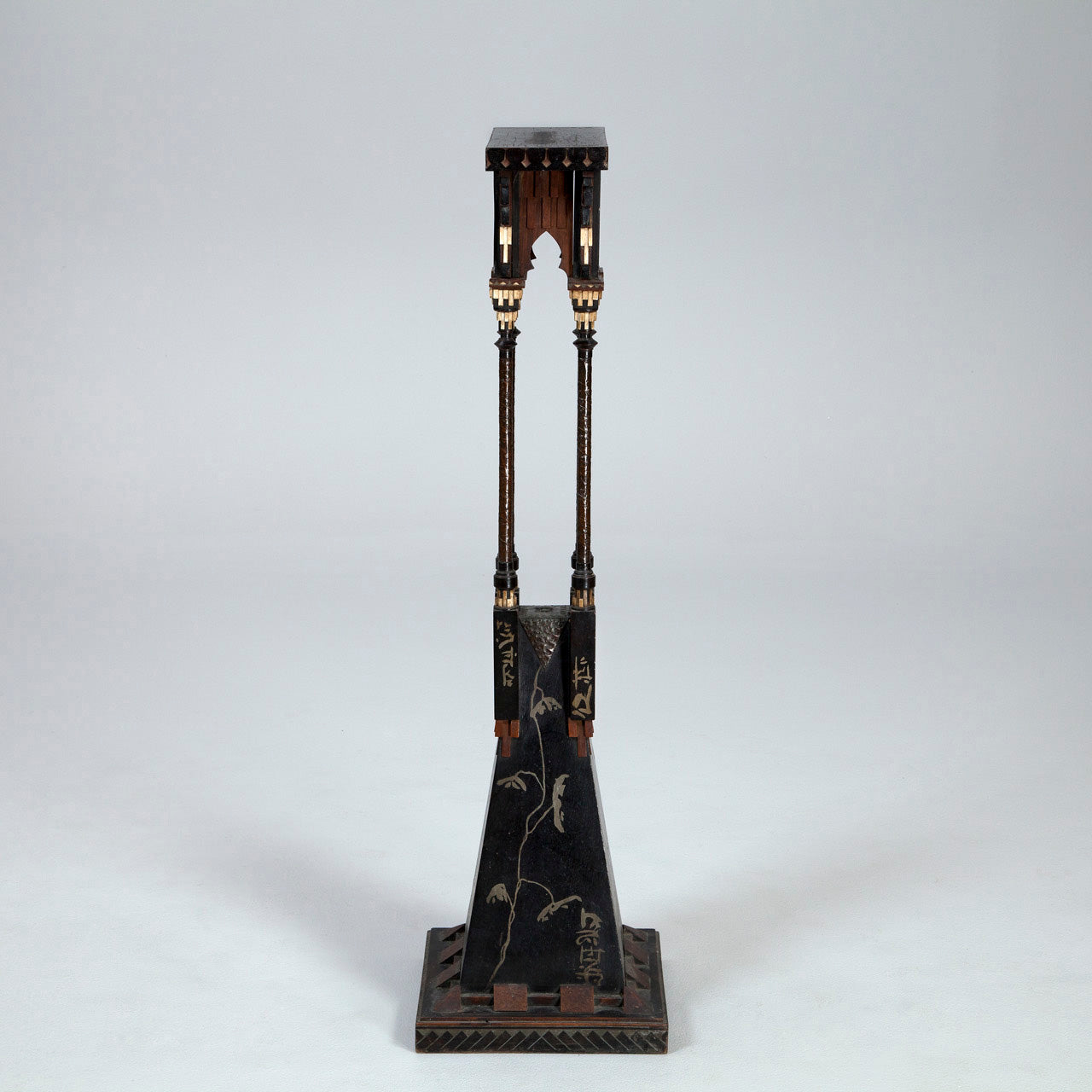 PEDESTAL CARLO BUGATTI 1900s