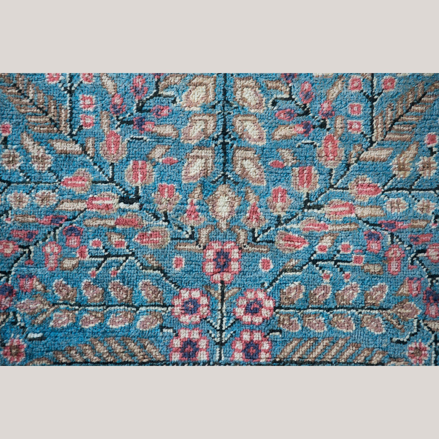 Vintage Hand-Knotted Hereke Silk Prayer Rug, Tree of Life Design – 188 × 118 cm