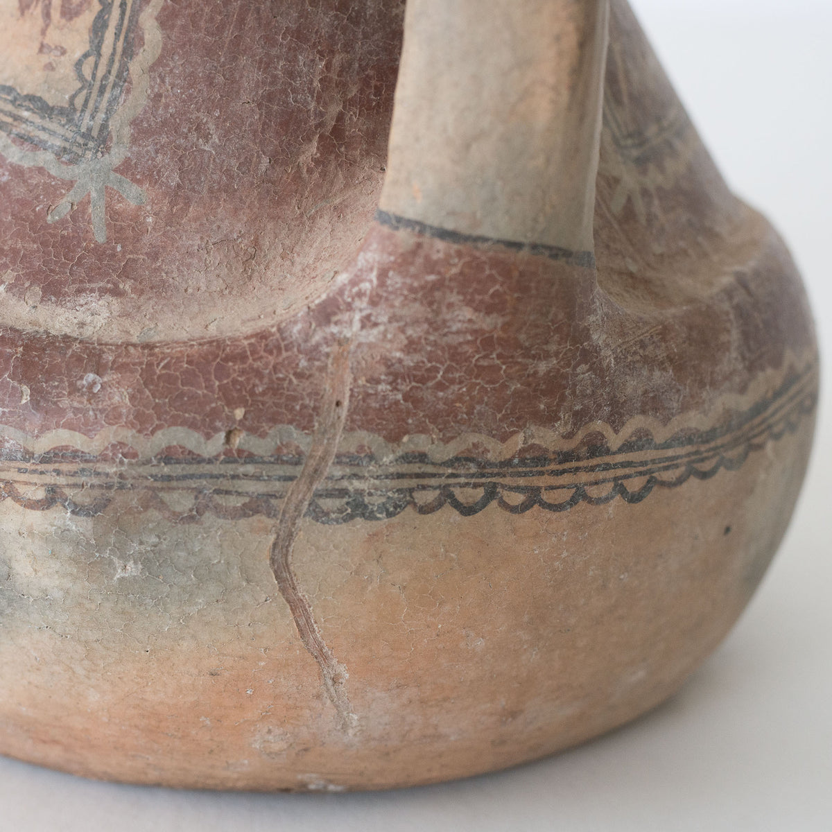 19th Century Aït Chenacha Berber Kabyle Terracotta Jug, Alger
