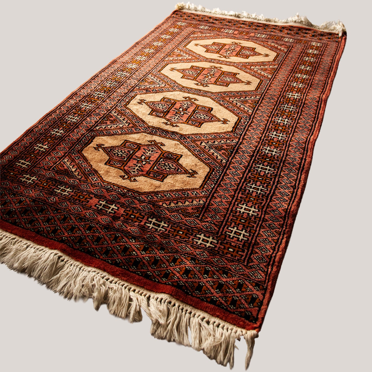 Turkmen Hand-Knotted Wool Rug – Traditional Geometric Design - Vintage