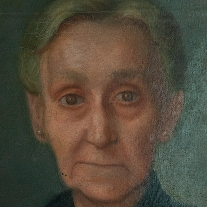Portrait of an Elderly Woman – Magnificent Hand-Carved Gilded Frame