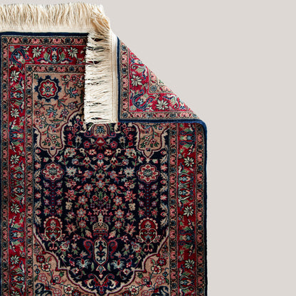 Vintage Persian-Style Floral Rug – Hand-Knotted Wool