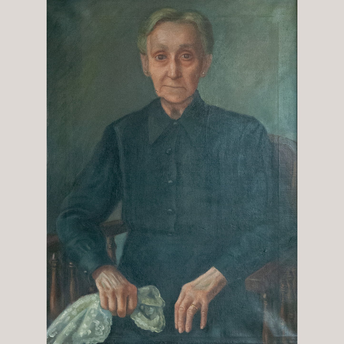 Portrait of an Elderly Woman – Magnificent Hand-Carved Gilded Frame