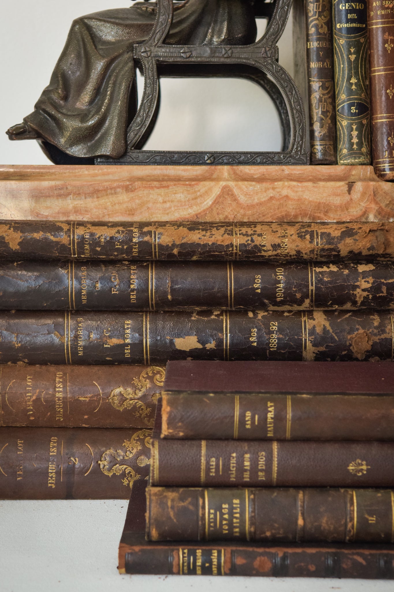 Large Collection of 147 Antique Books
