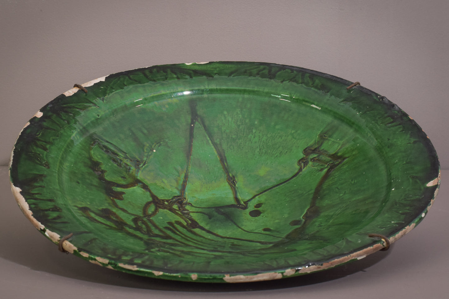 Interesting Early Green Folk Art Plate