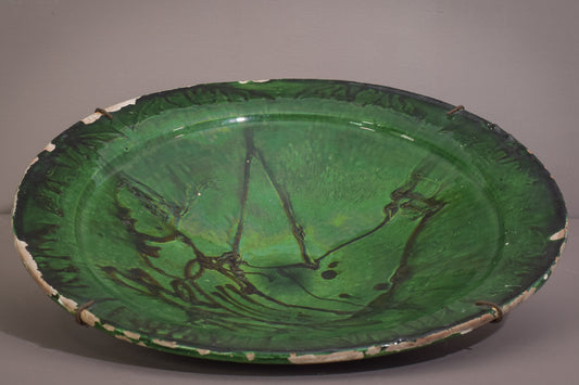 Interesting Early Green Folk Art Plate