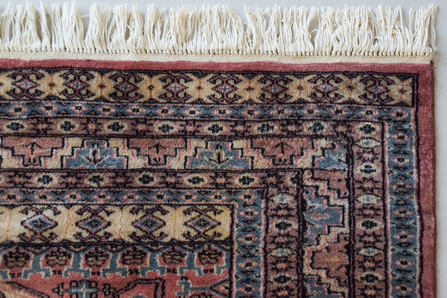 Handmade Rug - From Pakistan