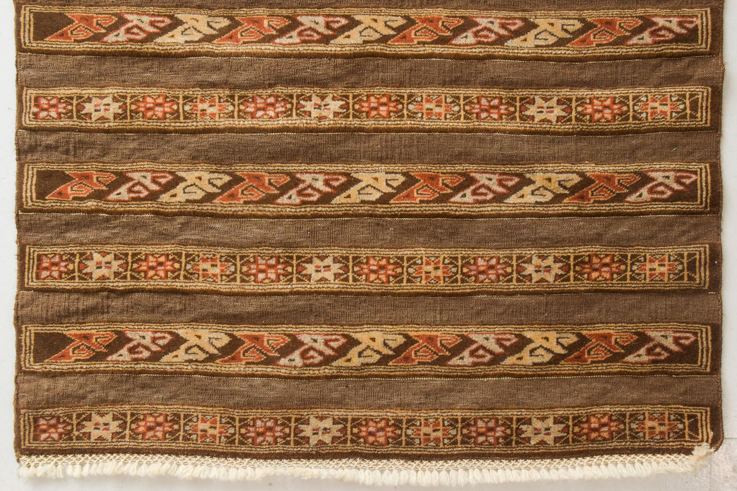 Interesting Horizontal Patterned Handmade Rug - Shiraz, Iran