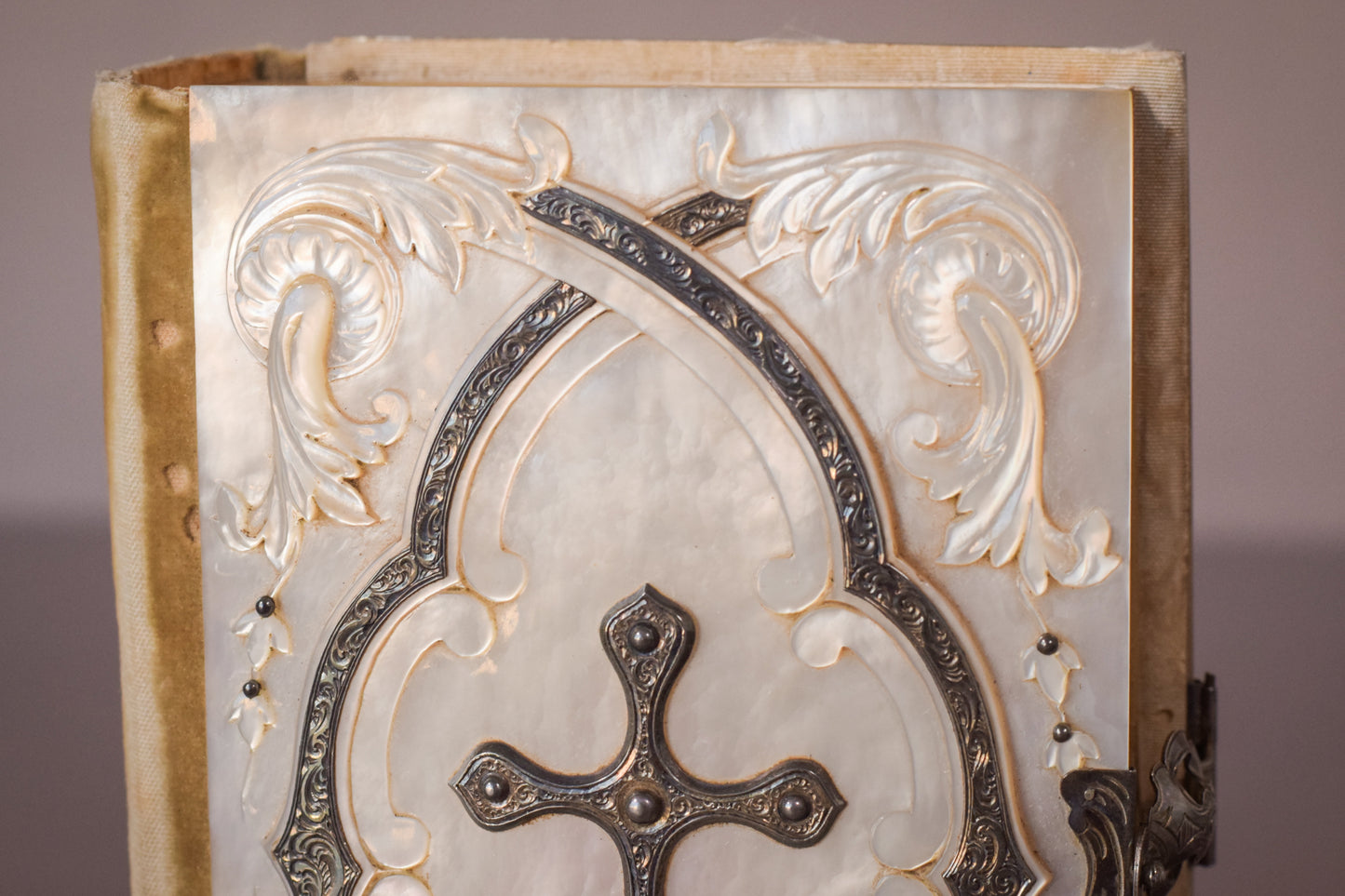 Inlaid Carved Mother of Pearl - Prayer Book