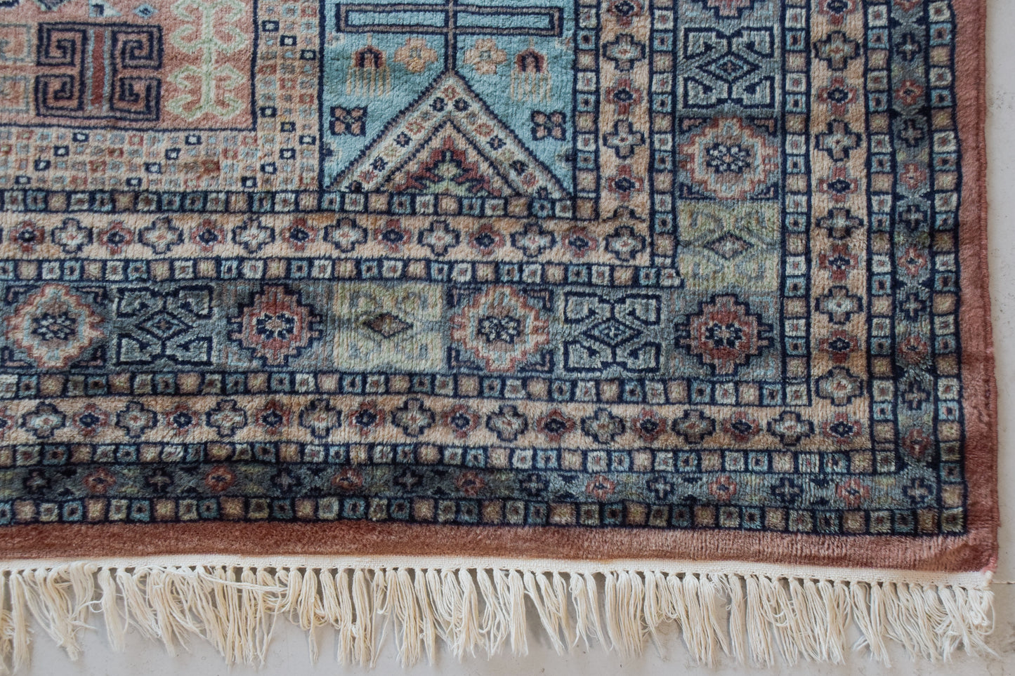 Handmade Rug - From Pakistan