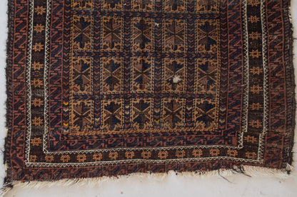 Antique Baluch - Handwoven Prayer Rug