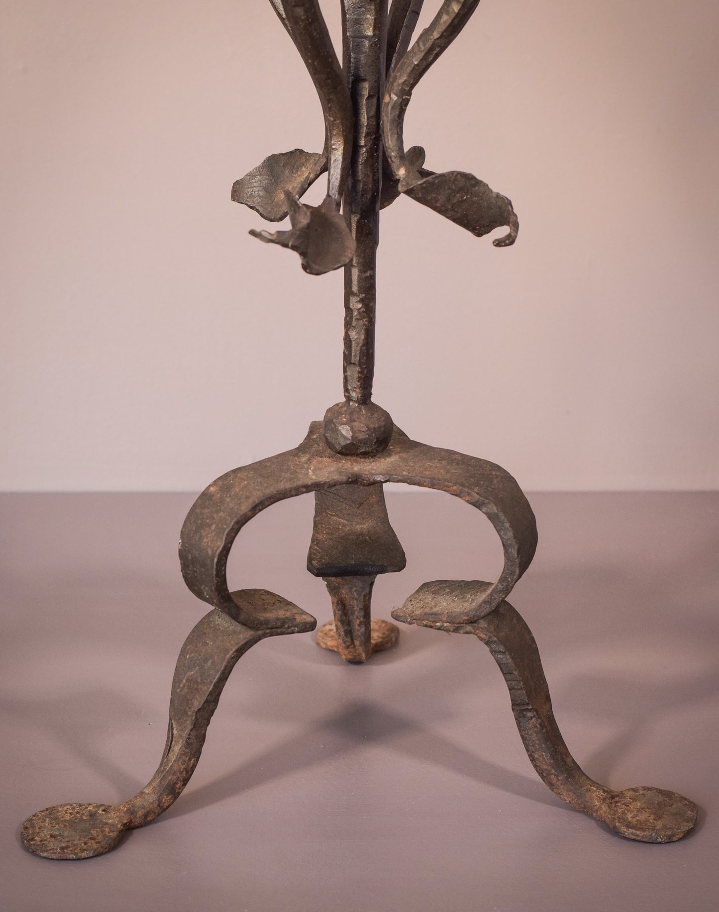 Art Nouveau Wrought Iron Dragon Stand