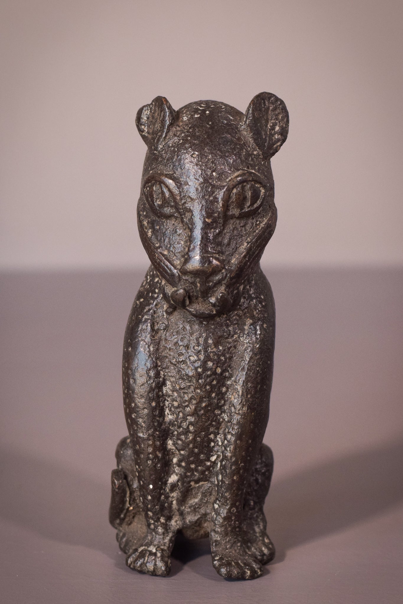 Leopardo de bronce de Benín africano