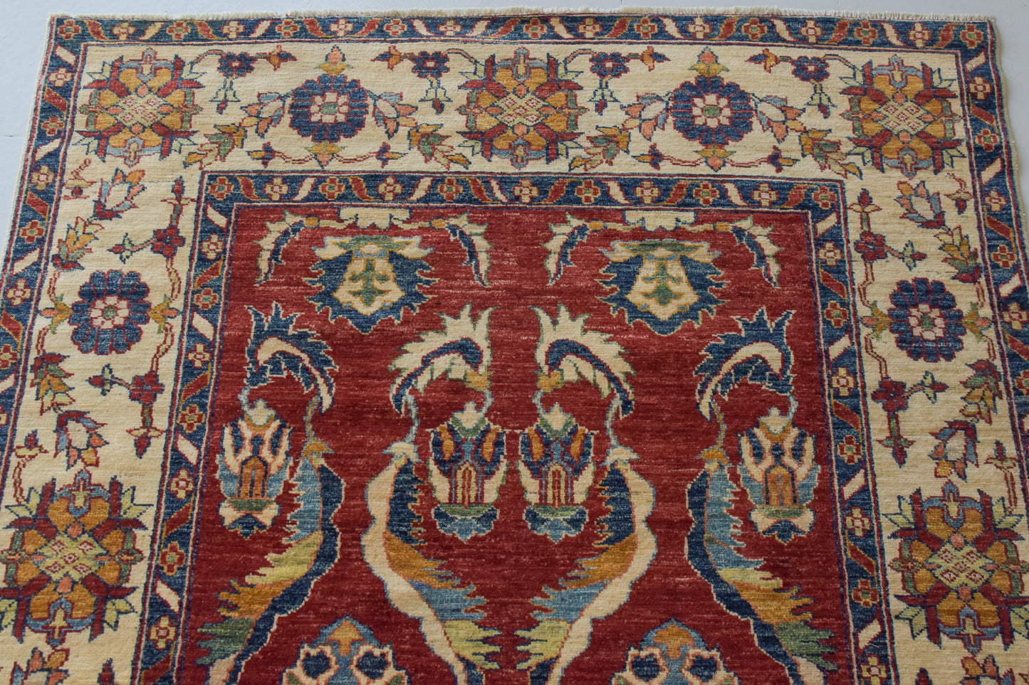 Sultanabad Style - Traditional Handwoven Rug